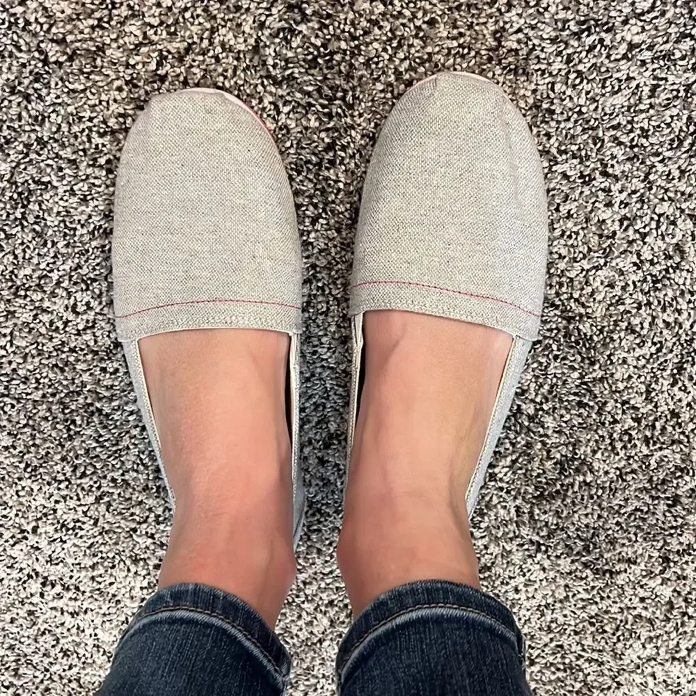 🌸 Lands' End Recycled Espadrilles | Gray Pink White | Like New! 🌿